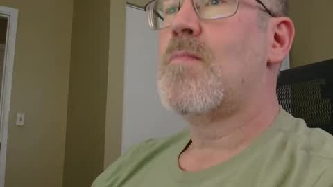 Snapshot of professor21255 chatting on October 20, 9:53 pm professor21255 online show from October 20, 9:53 pm