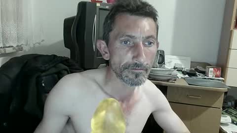 Snapshot of prosexualny chatting on September 19, 12:04 am Mariusz online show from September 19, 12:04 am