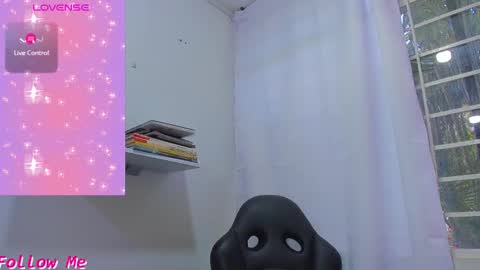 Snapshot of psique_naughty2 chatting on September 10, 4:41 pm psique_naughty2 online show from September 10, 4:41 pm