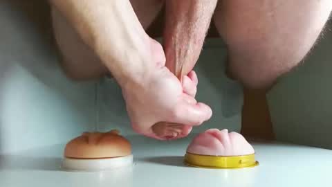 Snapshot of pude90 chatting on September 28, 5:38 am PuDe90 online show from September 28, 5:38 am