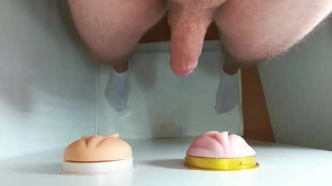 Snapshot of pude90 chatting on October 17, 6:06 am PuDe90 online show from October 17, 6:06 am