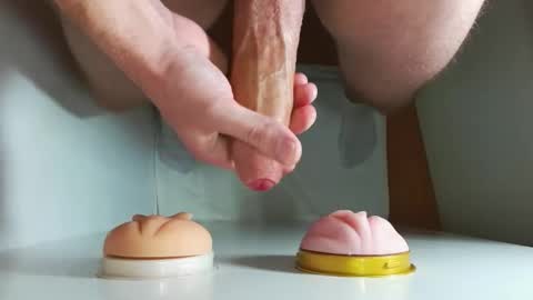 Snapshot of pude90 chatting on September 19, 5:33 am PuDe90 online show from September 19, 5:33 am