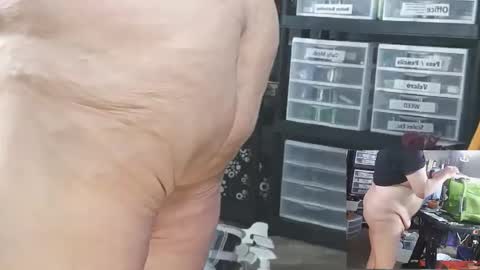 pudgy online show from October 17, 7:07 pm