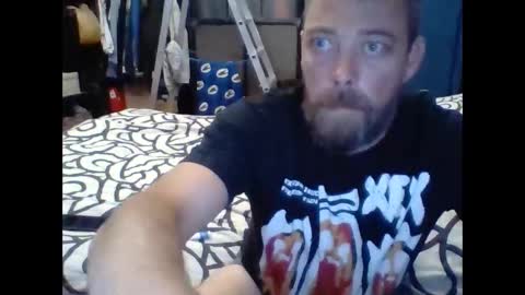 pug2222 online show from September 25, 9:11 pm