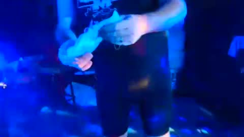 punkrunr083 online show from September 17, 8:51 am