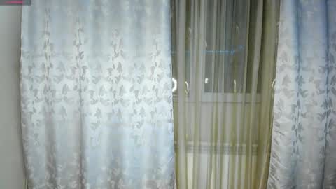 purebliss  online show from March 9, 2:05 am