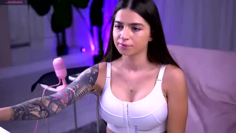 Emily online show from October 24, 3:18 am