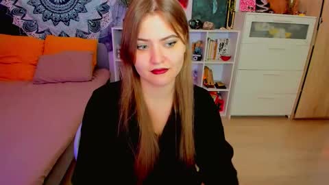 Miss Hanna online show from November 30, 5:09 pm