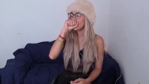 purepleasure25 online show from February 27, 7:28 pm