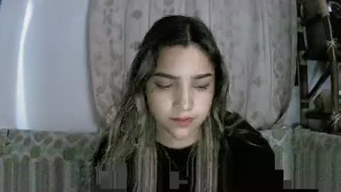 Lizzy online show from April 9, 7:14 am