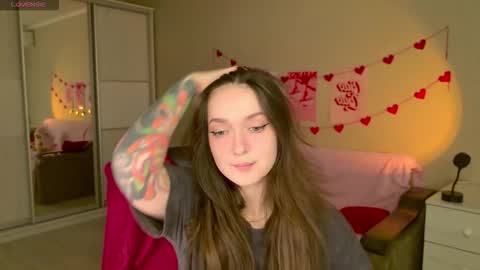 Bella online show from November 29, 5:59 am