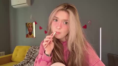 Bella online show from February 21, 6:27 am