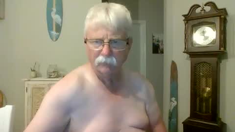 purpleshroom online show from April 2, 3:47 am