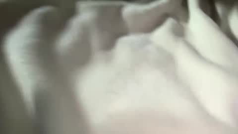 purrringpusssy online show from April 10, 5:35 am