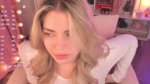 Snapshot of pussy_kattt chatting on January 9, 10:52 am kat follow  online show from January 9, 10:52 am