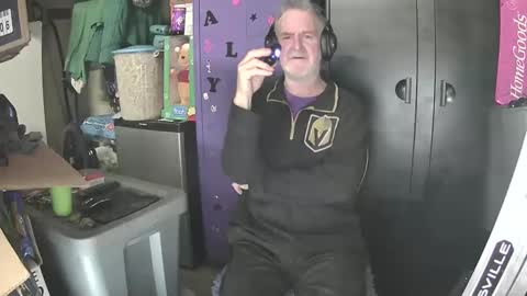 Mark online show from December 20, 6:50 am