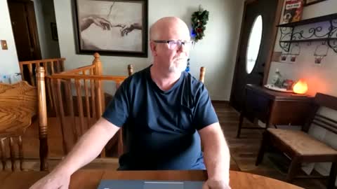 Snapshot of pussylover1365 chatting on February 18, 9:42 pm pussylover1365 online show from February 18, 9:42 pm