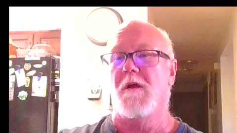 Snapshot of pussylover1365 chatting on September 18, 9:30 pm pussylover1365 online show from September 18, 9:30 pm