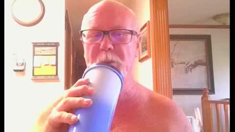 Snapshot of pussylover1365 chatting on September 9, 9:04 pm pussylover1365 online show from September 9, 9:04 pm