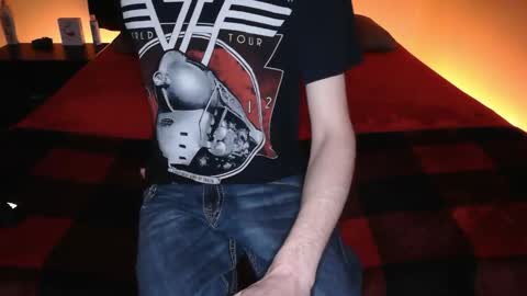 pussylover2182 online show from March 4, 5:04 am