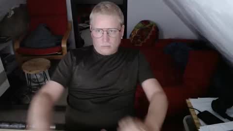 Snapshot of pussylovercb chatting on September 11, 8:26 am pussylovercb online show from September 11, 8:26 am