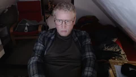 Snapshot of pussylovercb chatting on September 30, 9:31 am pussylovercb online show from September 30, 9:31 am