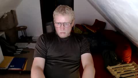 pussylovercb online show from June 28, 7:10 pm