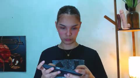 LHARA online show from February 11, 3:49 pm