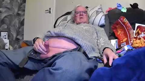 Genital sucker online show from January 26, 8:23 pm