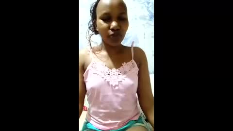 queen_900 online show from April 21, 4:36 pm