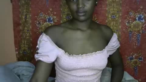 queen_banice online show from October 27, 8:09 pm