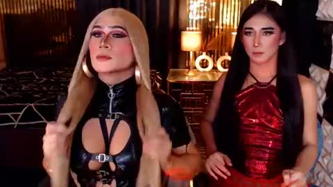 queen_horsecock online show from August 7, 12:25 pm