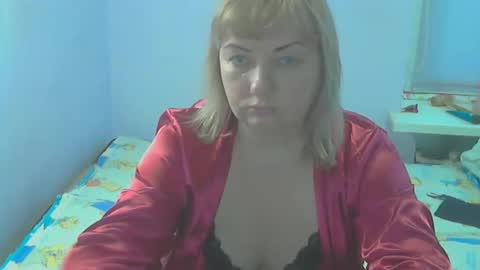 queen_jane8 online show from April 16, 3:56 pm