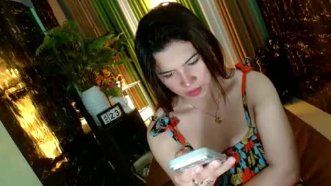 Kendal  online here from 6am-3pm philippine time online show from February 24, 6:05 am