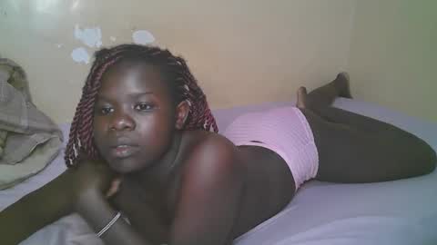 queen_latasha online show from March 18, 6:47 pm