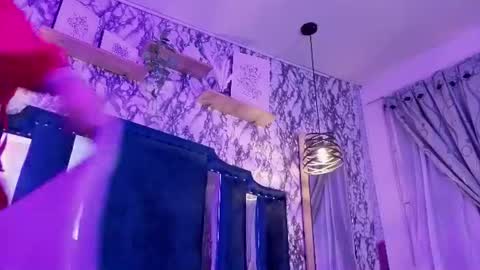 QueenNyx online show from June 24, 2:18 am