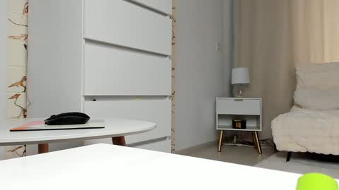 queen_of_deepthroat online show from January 21, 12:18 pm