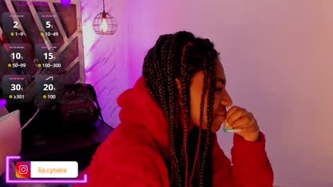 Snapshot of queen_perla_ chatting on September 21, 11:58 am online show from September 21, 11:58 am