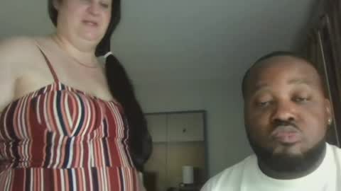 Queen N King Fun Night online show from June 21, 9:27 am