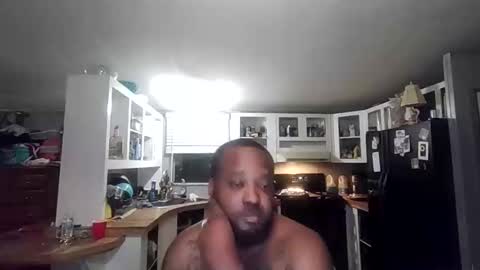 Queen N King Fun Night online show from May 26, 6:41 am