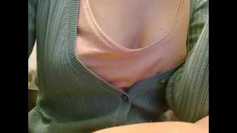 queenoftenderness online show from March 10, 8:13 pm