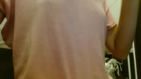 queenoftenderness online show from March 13, 9:40 pm