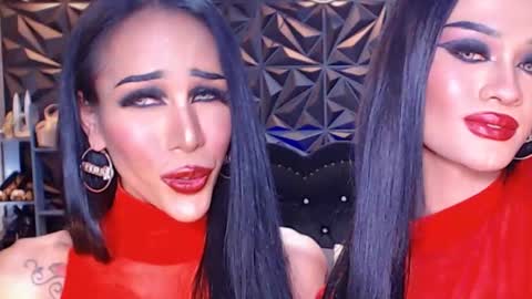 Snapshot of queenvalentinats chatting on February 15, 1:21 am ValentinaMoone online show from February 15, 1:21 am