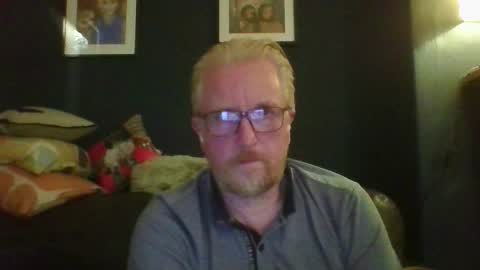 r_o_h_a_n online show from October 1, 11:36 pm