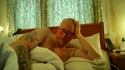 r_o_h_a_n_r_o_o_m online show from March 16, 10:19 am