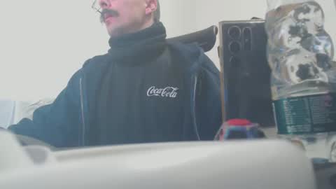 Raccoon68 online show from December 3, 1:17 pm