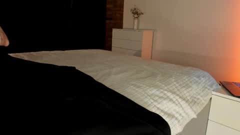 Sherryl online show from November 6, 7:06 pm