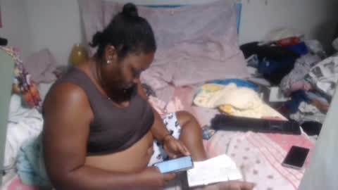 rachelexoticgirl online show from April 15, 9:37 pm