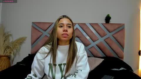 Rachell online show from June 3, 4:48 am