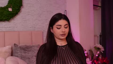 RachelSwaan online show from November 25, 7:40 am